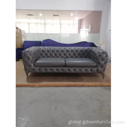  Hot selling Hotel & Living Room furniture modern luxury design Windsor three seat sofa tufted Chesterfield sofa leather Manufactory